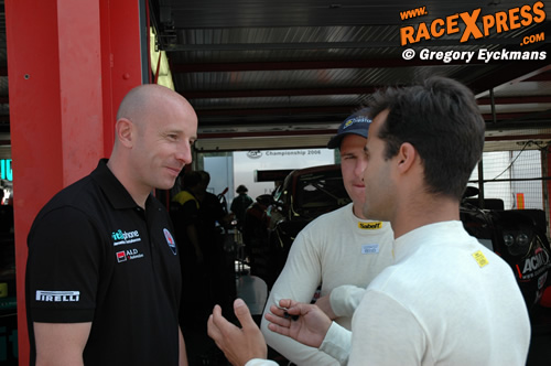 Vincent Vosse in gesprek met Pedro Lamy tijdens de 24U Spa testday